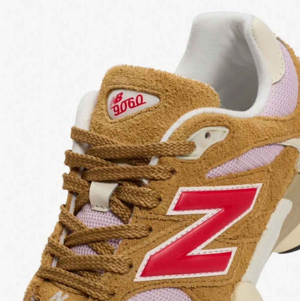 Huge Sale: Mens New Balance 9060 Sneakers - size 13 - Picture 5 of 8